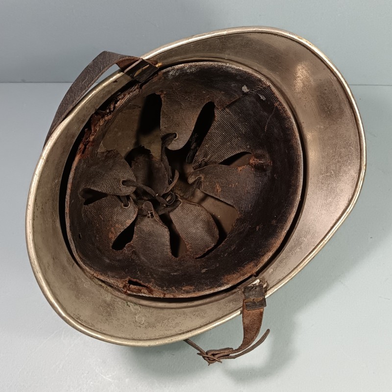 CASQUE D'OFFICIER DES SAPEURS-POMPIERS DE LA VILLE DE LE VERSOUD (ISERE) MODELE 1885 1895 COMPLET